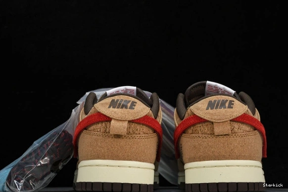 Dunk   SP Nike Low CLOT Cork FN0317-121  0715
